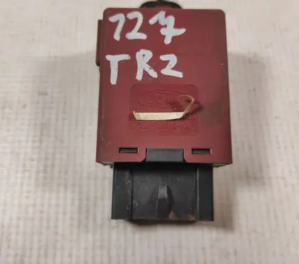 Ford Transit Central locking relay F3LB14B118AA 1023964 070907A