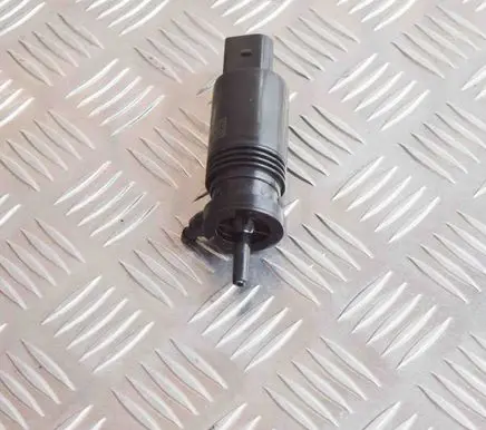 Tesla Model 3 Windscreen/windshield washer pump 101548601C P101548601C