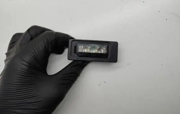 Volkswagen Sharan Number plate light 3AF943021A 1J0876915 1001013V5B