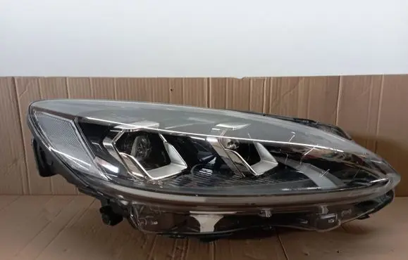 Ford Kuga III Headlight/headlamp LV4B13E016AH