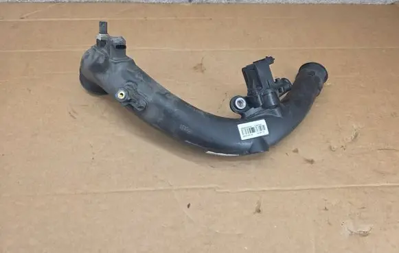 Maserati Grecale Turbo air intake inlet pipe/hose 68347561AA BB0573774 04893902AB