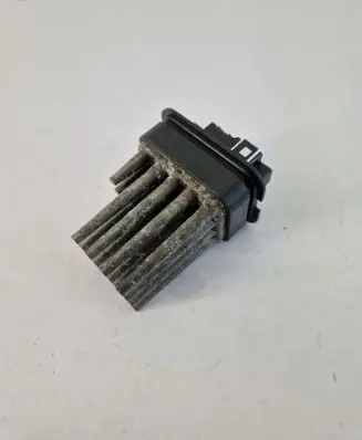 Opel Astra H Heater blower fan relay 52488536