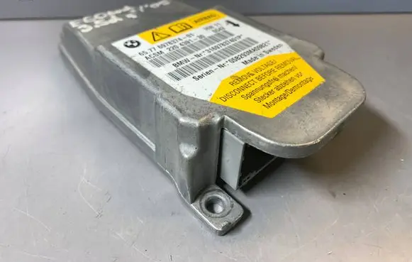 BMW 5 E60 E61 Airbag control unit/module 6978374 220439130 05B293MA09821