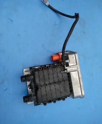 Peugeot 208 Other engine bay part 9821712680