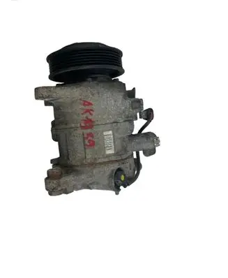 BMW 4 F36 Gran coupe Air conditioning (A/C) compressor (pump) 9330831