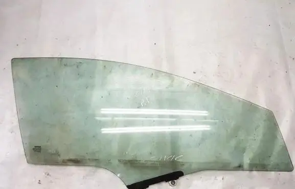 Honda Civic Front door window glass four-door
