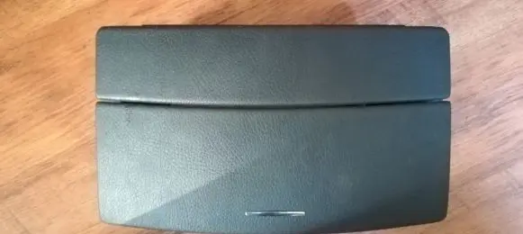 Mercedes-Benz S W221 Dashboard storage box/compartment A2216800834