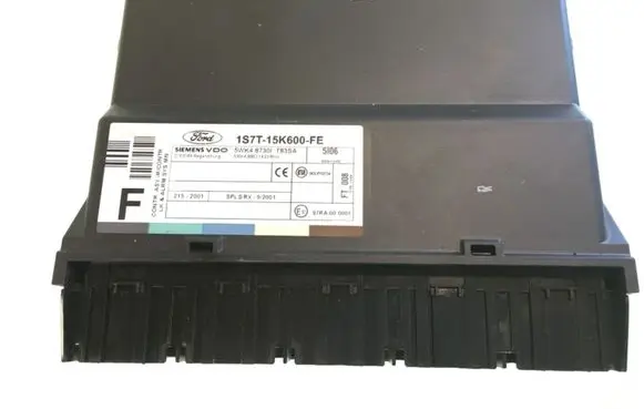 Ford Focus Comfort/convenience module 1S7T15K600PE