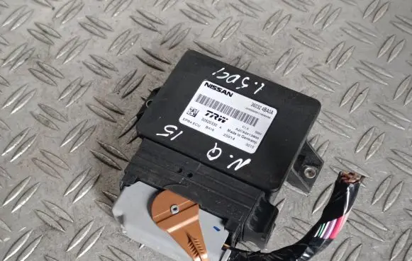 Nissan Qashqai Hand brake control module 360324BA0A 32620330 A2C92013800