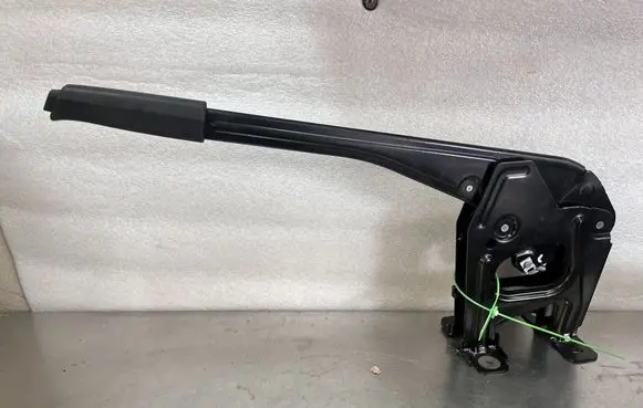 Renault Master IV Hand brake release handle 363123072R