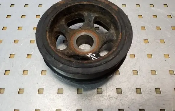 Jeep Grand Cherokee (WK) Crankshaft pulley