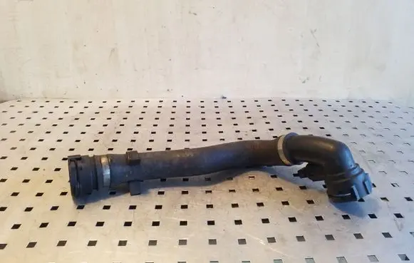 BMW X5 E53 Engine coolant pipe/hose