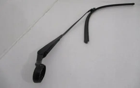 Citroen C4 Grand Picasso Front wiper blade arm 9676370980