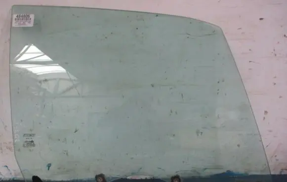 Fiat Punto (176) Front door window glass four-door