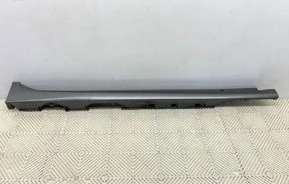Toyota Camry VIII XV70 Front sill (body part) 7585033130