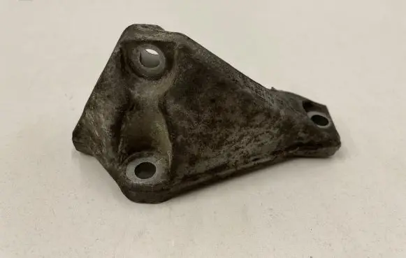 BMW 3 E90 E91 Fuel pump bracket 13517804376