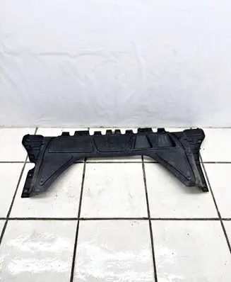 Audi A3 8Y Engine splash shield/under tray 3Q0825235A