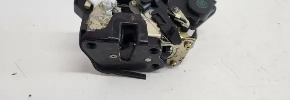 Hyundai Terracan Rear door lock