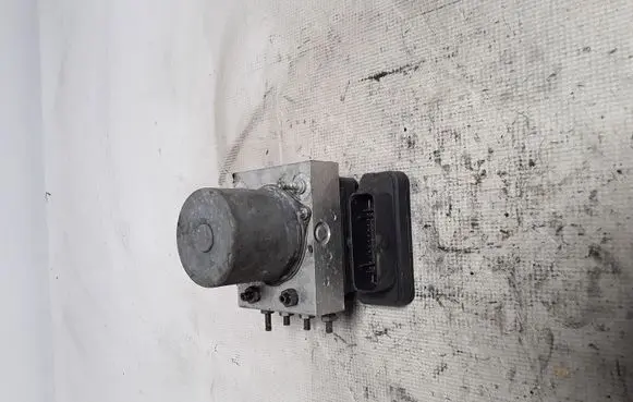 Mercedes-Benz Sprinter W906 ABS Pump A9069004701