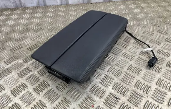 Peugeot 3008 II Armrest 9810060277 981063188