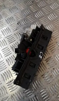 Audi A6 S6 C5 4B Tailgate/trunk/boot lock/catch/latch 4b0827565h