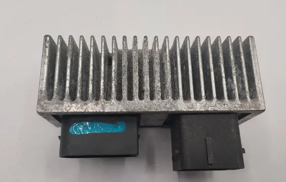 Renault Kangoo II Glow plug pre-heat relay 271206395R RCS812