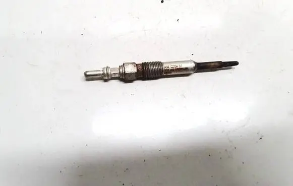 Skoda Superb B5 (3U) Glow plug n10591608