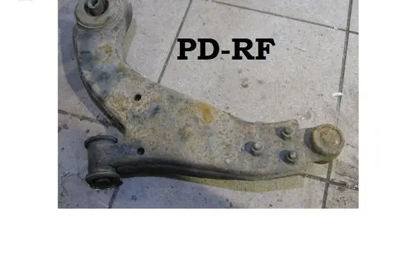 Ford Mondeo Mk III Front lower control arm/wishbone 1909998