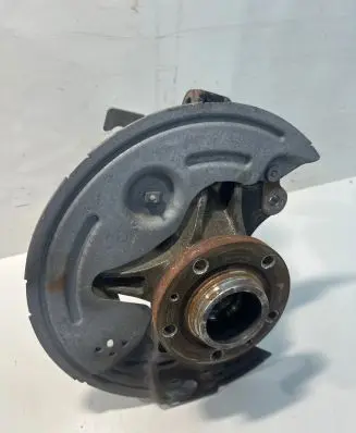 Peugeot 508 II Front wheel hub