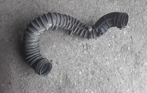 Renault Trafic II (X83) Intercooler hose/pipe 8200607746