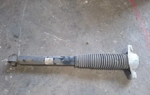 KIA Sportage Rear shock absorber/damper 55300F1530
