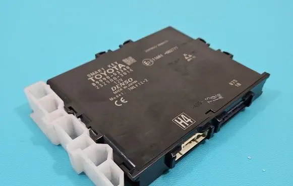 Lexus IS III XE30 Central body control module 89990-53340 IMPRK1502994