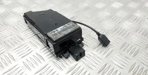 Volkswagen Jetta VI Head unit multimedia control 5N0035342F