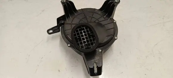 Maserati Grecale Subwoofer speaker 670157537