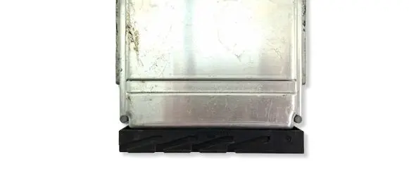 Volvo V70 Engine control unit/module 0281011441 30646978A 1039S04101