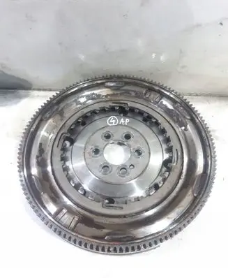 Audi A1 Dual mass flywheel 04C105266F