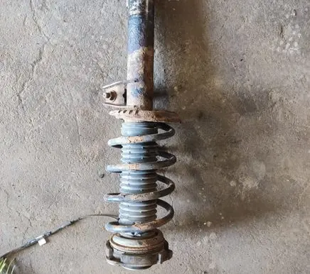 Volkswagen PASSAT B6 Front shock absorber with coil spring