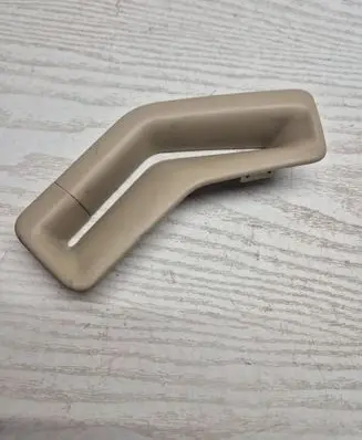 Volvo XC70 Seat belt trim ETRBA