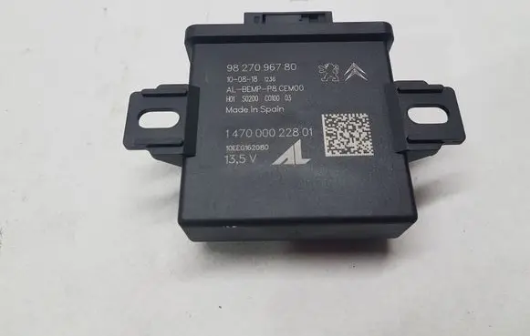 Peugeot 5008 II Other control units/modules 9827096780