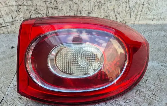 Volkswagen Tiguan Rear/tail lights 5N0945096H