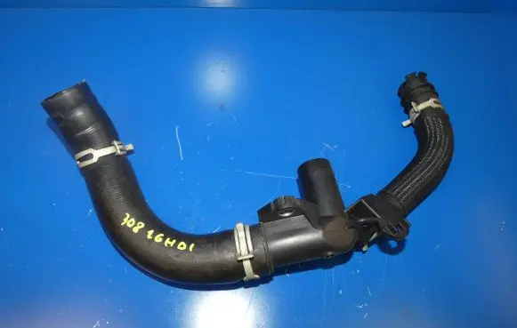 Peugeot 308 Engine coolant pipe/hose 9684589080 9671124980