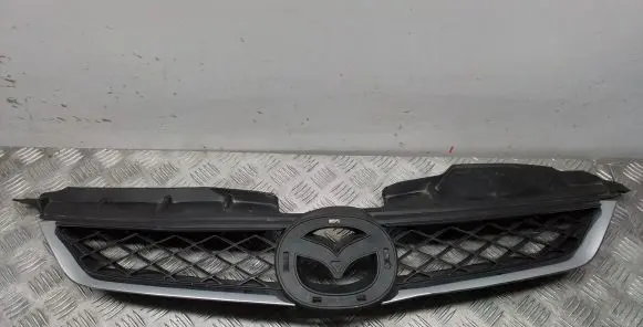 Mazda 5 Front bumper upper radiator grill C23550711