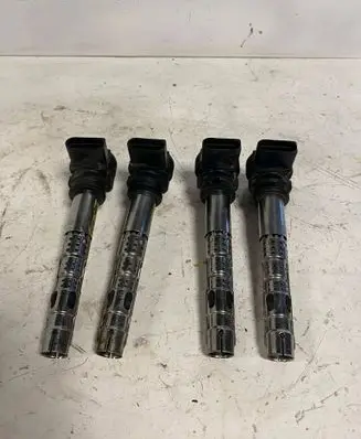 Skoda Octavia Mk2 (1Z) High voltage ignition coil 06F905115F 2429ESM 1C0022705