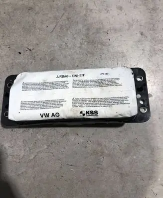 Skoda Octavia Mk3 (5E) Passenger airbag 8V0880204D