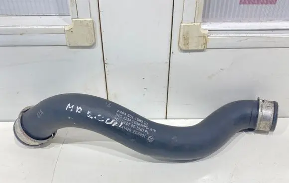 Mercedes-Benz E W212 Engine coolant pipe/hose A2045011582 6254123038