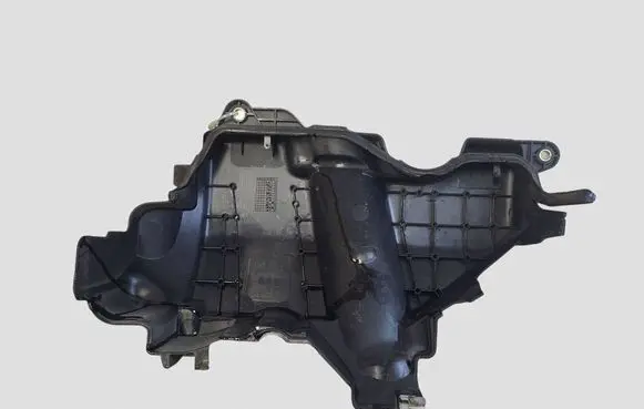 Renault Megane III Engine cover (trim) 8200670747 8201003937