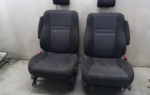 Toyota Corolla Verso E121 Seat set 
