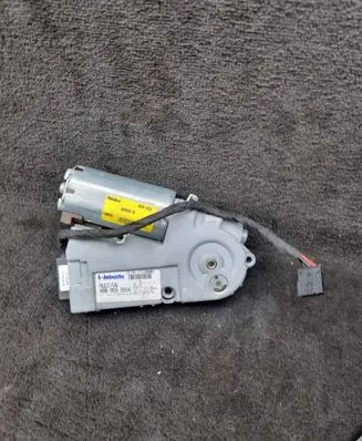Audi A6 Allroad C6 Sunroof motor/actuator 4B0959591K