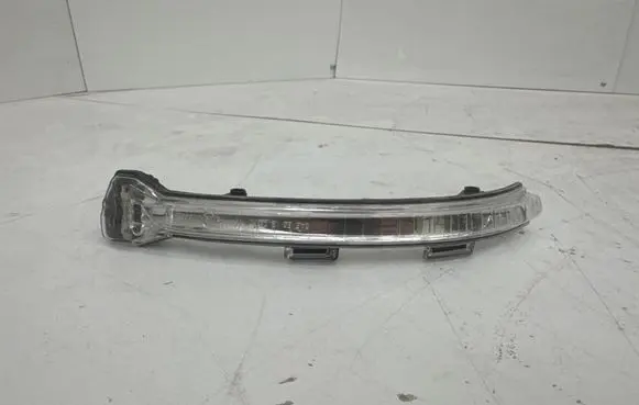 Volkswagen Golf VII Mirror indicator light 5GM949102