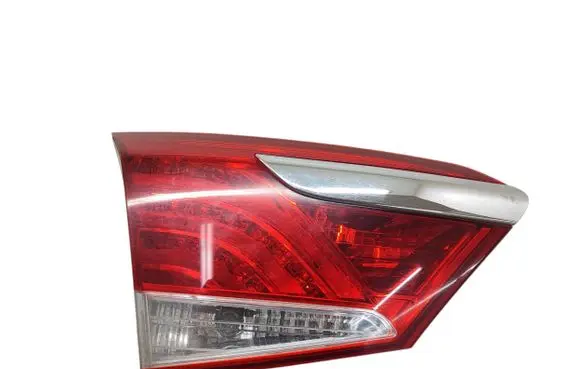Hyundai i40 Tailgate rear/tail lights 924033Z000